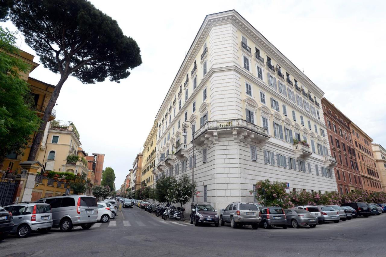 Mecenate Deluxe Colosseum Rom Exterior foto